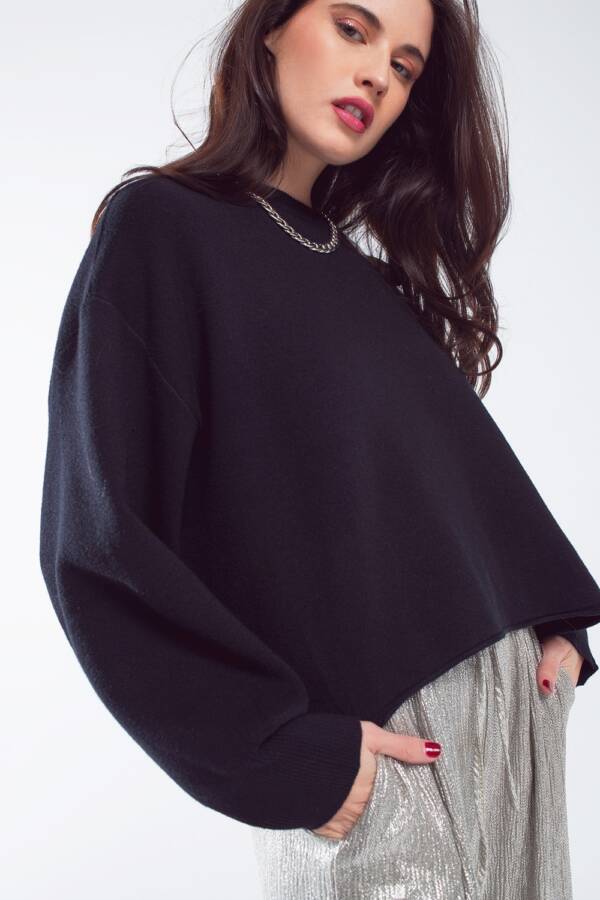 Jersey oversize con cuello barco en negro