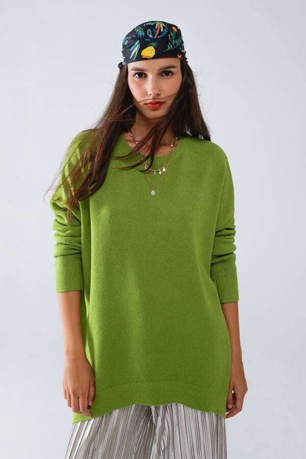 Jersey oversize de manga larga y cuello redondo en verde oliva